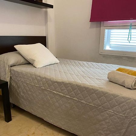 Castilleja , Casa-Apartamento Cerca Centro Sevilla Wifi Familias Trabajo Garaje Castilleja de la Cuesta Zewnętrze zdjęcie