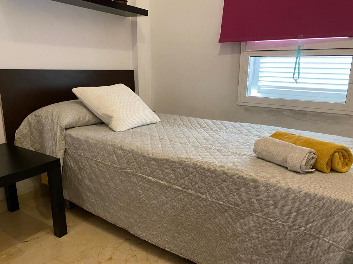 Castilleja , Casa-Apartamento Cerca Centro Sevilla Wifi Familias Trabajo Garaje Castilleja de la Cuesta Zewnętrze zdjęcie