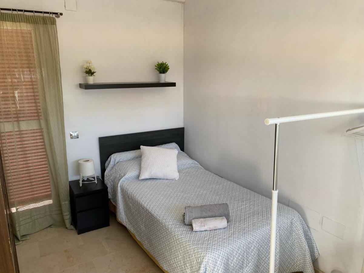 Castilleja , Casa-Apartamento Cerca Centro Sevilla Wifi Familias Trabajo Garaje Castilleja de la Cuesta Zewnętrze zdjęcie